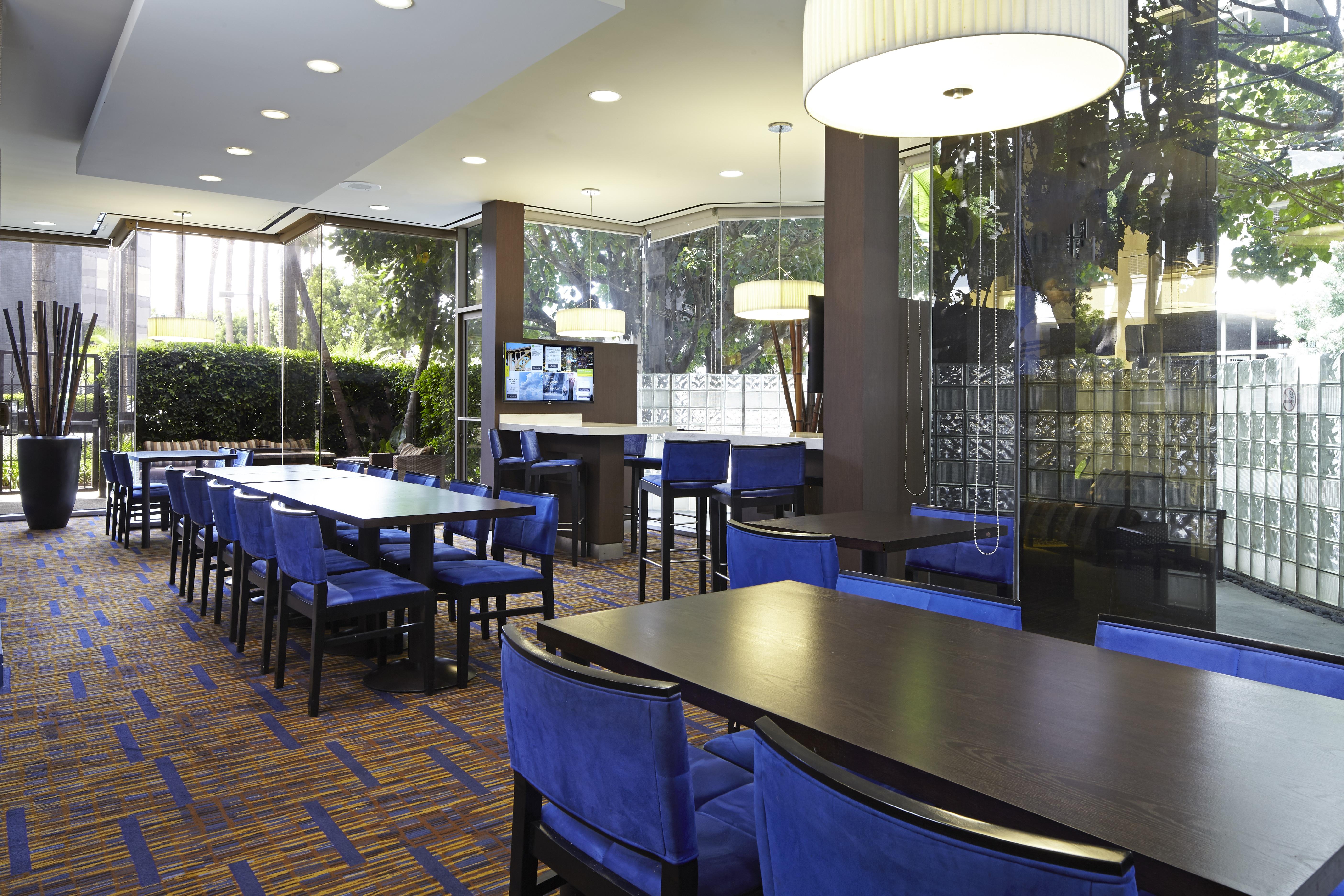 Courtyard By Marriott Los Angeles Lax / Century Boulevard Hotel Exterior photo